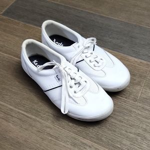 Womens tennis sneaker